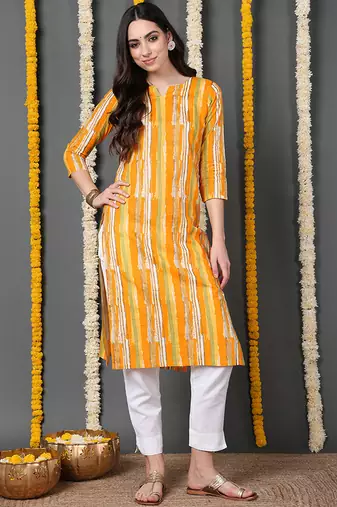 Women yellow printed cotton ethnic kurti