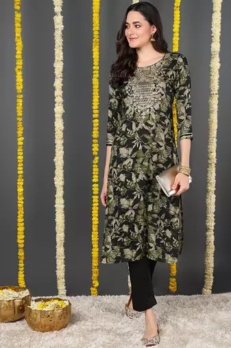 Women green printed silk ethnic kurti