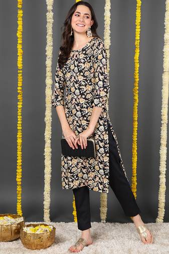 Women black printed rayon ethnic kurti