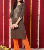 Women green embroidered cotton ethnic kurti