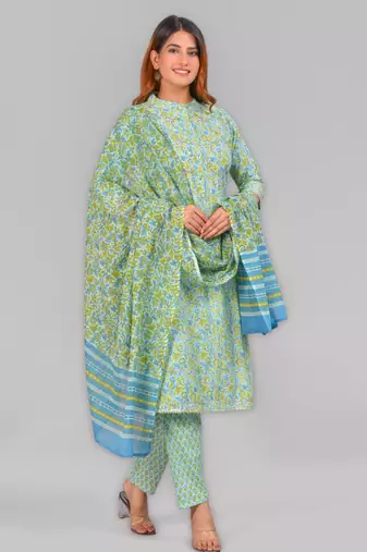 Women'S Embroidered Floral Printed Straight Kurti With Pant And Dupatta(Green)