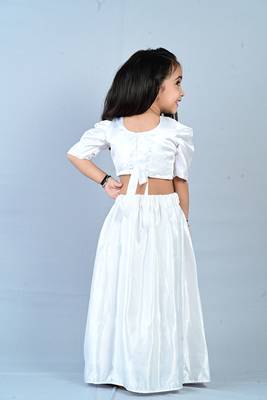 Aglare girls satin/velvet ,beautiful, dhoti set for girls suit, white green 2