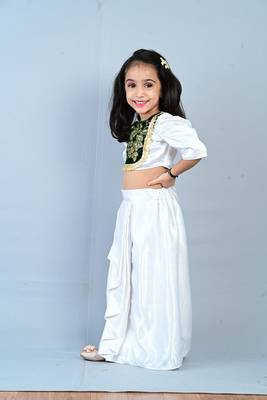 Aglare girls satin/velvet ,beautiful, dhoti set for girls suit, white green 3