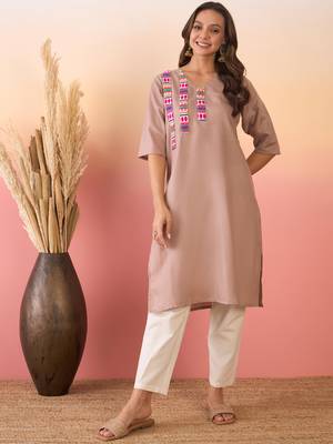 Dirt brown linen pink blue patti v neck kurta 1