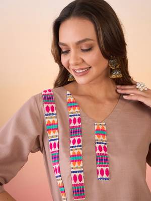 Dirt brown linen pink blue patti v neck kurta 4