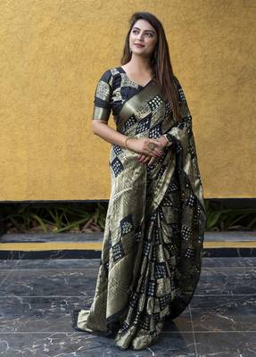 Koram Navy Blue Bandhej Silk With Krigi Bandhej And Zari Weaving Saree With Blouse For Women 1