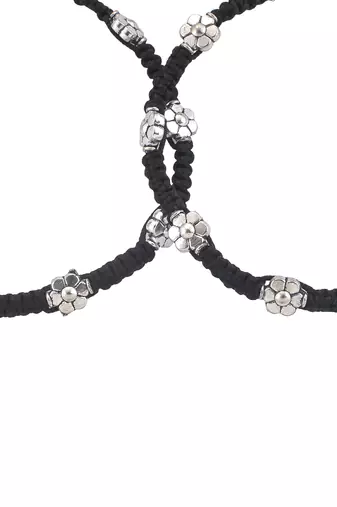 silver-plated flowers & black beaded threaded anklet