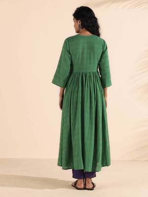Truebrowns green cotton dobby flared kurta pant set 2