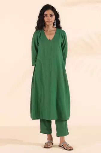 Truebrowns green cotton dobby kurta pant set