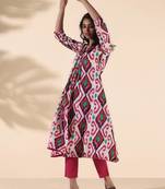 Truebrowns pink cotton ikat flared kurta pant set