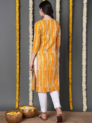 women yellow cotton abstract printed straight kurta 4