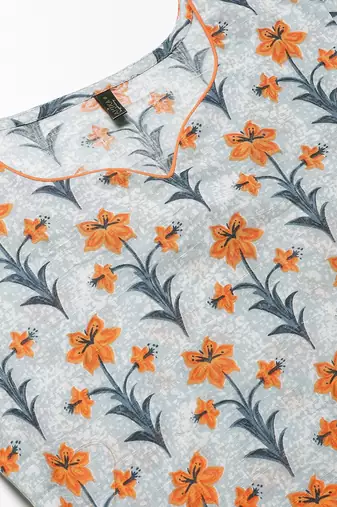 women off white cotton floral printed straight kurta