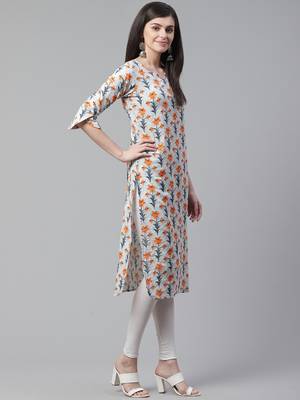women off white cotton floral printed straight kurta 4