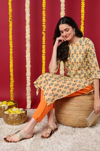 women beige cotton ethnic motifs printed straight kurta