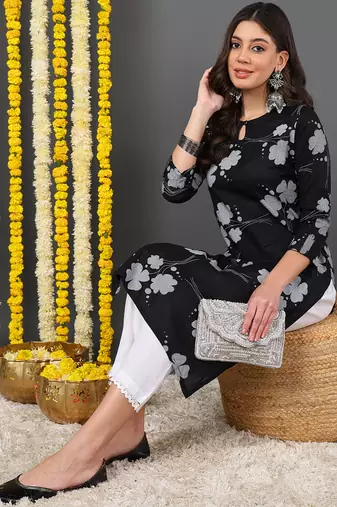 women black cotton floral printed straight kurta