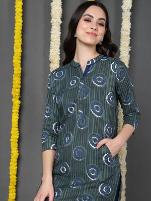women teal cotton ethnic motifs printed straight kurta 2