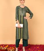 women green viscose rayon bandhani embroidered straight kurta