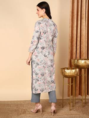 women grey viscose rayon floral printed straight kurta 3