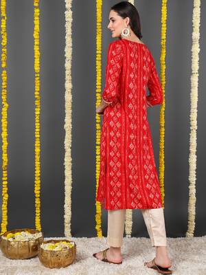 women red viscose rayon ethnic motifs printed straight kurta 4