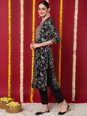 women navy blue silk blend floral embroidered straight kurta 3