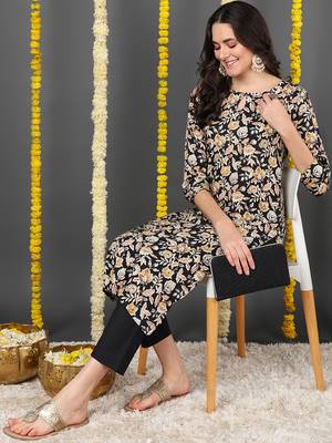 women black viscose rayon floral printed straight kurta 5