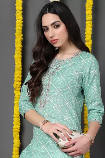 women sea green cotton blend bandhani printed straight kurta