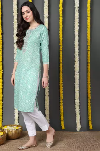 women sea green cotton blend bandhani printed straight kurta