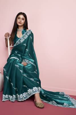 Smart And Designer Rama Jimmy Choo c Ethnic Trendy Saree 4