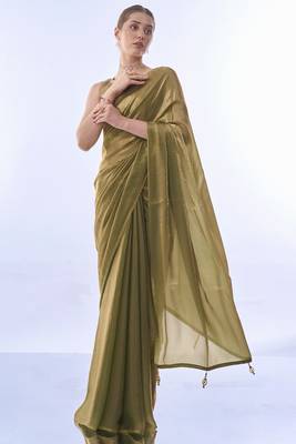 Work Green c Heavy Looks Partywear Saree 1