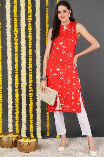 women red cotton quirky printed straight kurta