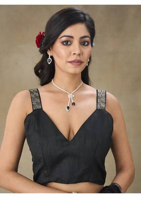 Black Embellished Poly Georgette Saree With Blouse Piece 4