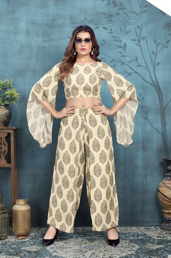 Off white colour viscose muslin designer coord set with trendy looks for graceful presence