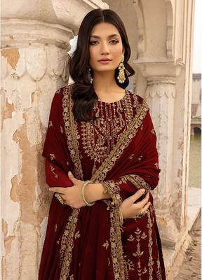 Maroon floral embroidered with sequins georgette salwar suit 2