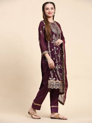 Purple floral embroidered with sequins georgette salwar suit 3