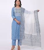 Satrangi women's sky blue cotton printed kurta & pant set - round neck, 3/4th sleeve - regular fit
