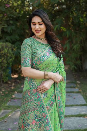 Koram Green  Pashmina Weaving Soft Cotton Weaving Borders Havy Design Saree With Blouse For Women