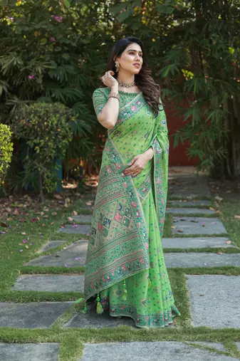 Koram Green  Pashmina Weaving Soft Cotton Weaving Borders Havy Design Saree With Blouse For Women