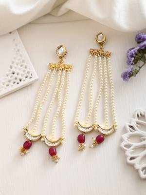 Gold palted red beaded & white pearl hafe moon earring 2