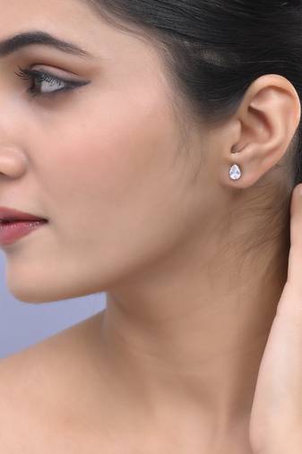 Gold plated american dionamd stud earring