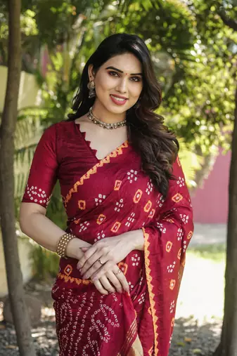 Koram Red Bandhej Silk With Bandhej Border With Zari Weaving Pallu Saree With Blouse For Women 