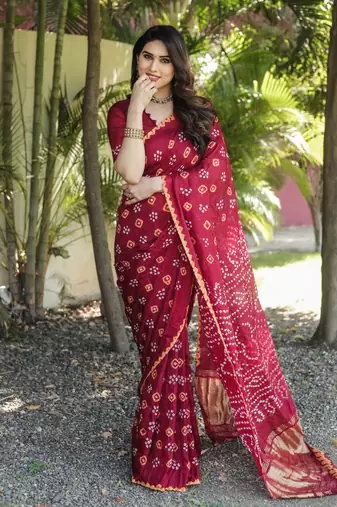 Koram Red Bandhej Silk With Bandhej Border With Zari Weaving Pallu Saree With Blouse For Women 
