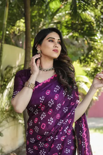 Koram Purple Bandhej Silk With Bandhej Border With Zari Weaving Pallu Saree With Blouse For Women 