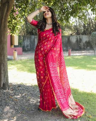 Koram Pink Bandhej Silk With Bandhej Border With Zari Weaving Pallu Saree With Blouse For Women  1