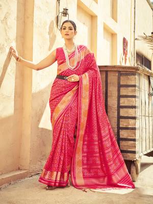 Light Pink Paithani Silk Zari Woven Saree 2