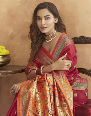 KORAM MAROON PAITHANI SILK COPPER ZARI WEAWING MOTIFS AND RICH ZARI SAREE WITH BLOUSE FOR WOMEN 3
