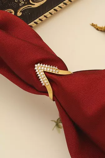 White Gold Vanki Ring