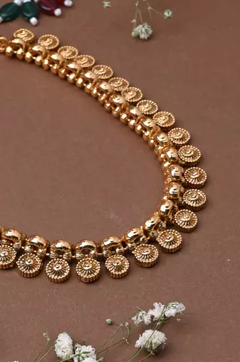 Yellow Gold-Plated Necklace Set for Wedding Glamour