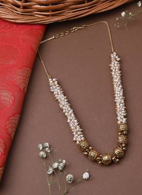 White Gold Beaded Jewellery With Golden Earrings 3