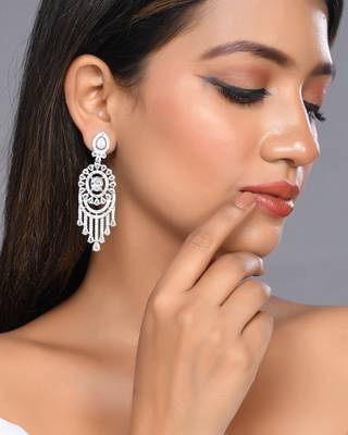 Silver plated american diomaond log earring 1