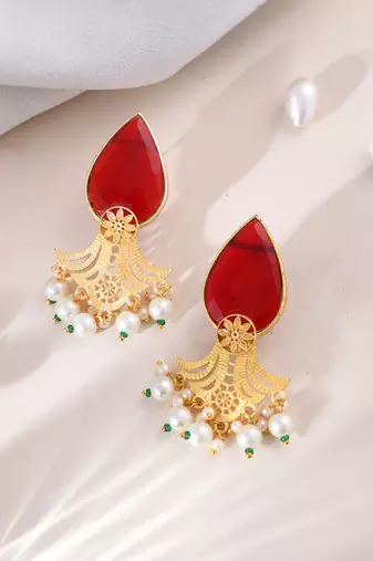 Gold plated ruby &white peal drop earring